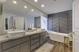 2084 SE 48th Ave, Hillsboro, OR 97123 - Photo 10