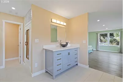 2013 NE 58th St, Lincoln City, OR 97367 - Photo 24