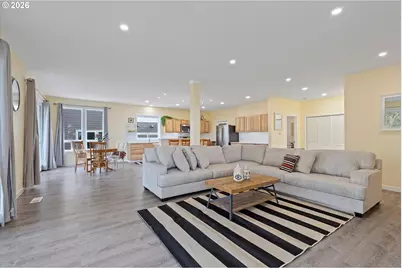 2013 NE 58th St, Lincoln City, OR 97367 - Photo 6