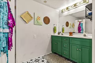 5736 A St, Springfield, OR 97478 - Photo 16