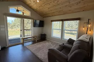 55363 Smock Rd, Tygh Valley, OR 97063 - Photo 8