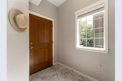 11617 SW Collina Ln, Wilsonville, OR 97070 - Photo 6