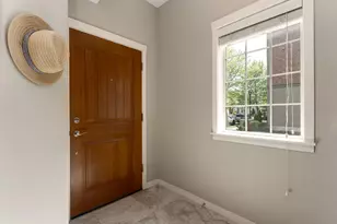 11617 SW Collina Ln, Wilsonville, OR 97070 - Photo 6
