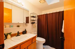 1309 SE 135th Ave, Portland, OR 97233 - Photo 32