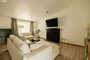 1309 SE 135th Ave, Portland, OR 97233 - Photo 6