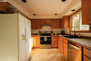 1309 SE 135th Ave, Portland, OR 97233 - Photo 12