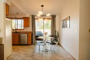 1309 SE 135th Ave, Portland, OR 97233 - Photo 10
