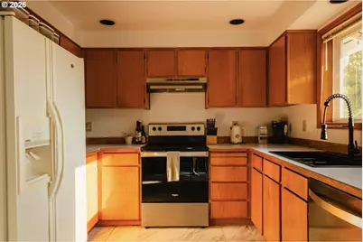 1309 SE 135th Ave, Portland, OR 97233 - Photo 18