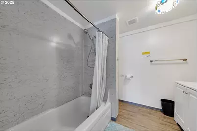 229 S Pacific St, Rockaway Beach, OR 97136 - Photo 32