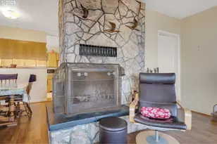 229 S Pacific St, Rockaway Beach, OR 97136 - Photo 10