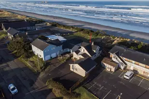 229 S Pacific St, Rockaway Beach, OR 97136 - Photo 2