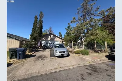 624 Janus St, Springfield, OR 97477 - Photo 1