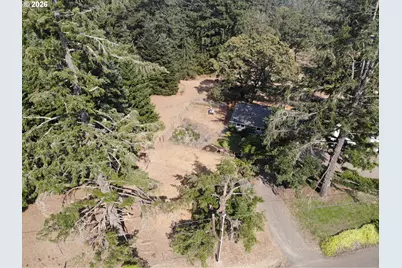 9326 SW Summit Ave, Gaston, OR 97119 - Photo 36