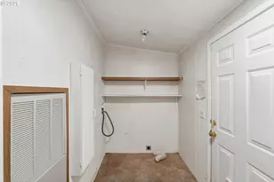 1030 June Ave, Bandon, OR 97411 - Photo 18