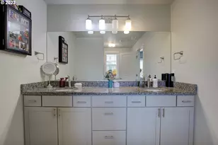 623 SE Garden Way Dr, Winston, OR 97496 - Photo 22