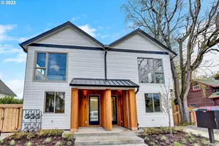 7558 N Berkeley Ave, Portland, OR 97203 - Photo 2