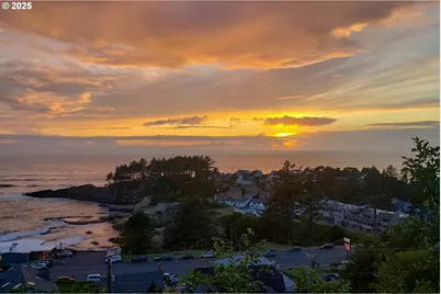 315 NE Vista Terrace Ave, Depoe Bay, OR 97341 - Photo 6