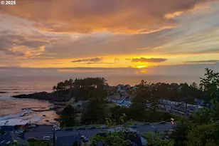 315 NE Vista Terrace Ave, Depoe Bay, OR 97341 - Photo 6