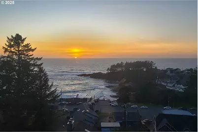 315 NE Vista Terrace Ave, Depoe Bay, OR 97341 - Photo 16