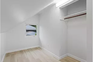 234 NE Cleveland Ave, Gresham, OR 97030 - Photo 32