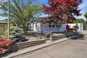 1412 W C Ave, La Center, WA 98629 - Photo 1