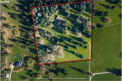 924 Lou Gray Dr, Myrtle Creek, OR 97457 - Photo 40