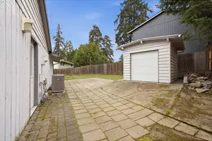 15565 SW Bristol Ln, Beaverton, OR 97007 - Photo 36