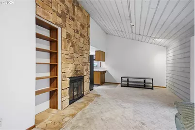 15565 SW Bristol Ln, Beaverton, OR 97007 - Photo 6