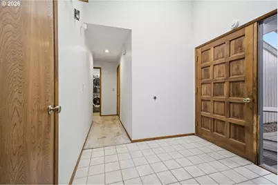 15565 SW Bristol Ln, Beaverton, OR 97007 - Photo 40