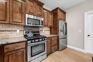 845 NW Sacajawea St, Camas, WA 98607 - Photo 20