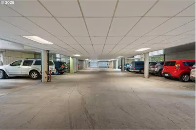 8720 SW Tualatin Rd #110, Tualatin, OR 97062 - Photo 18