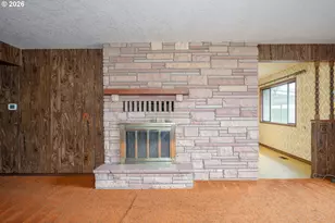 13158 Donald Rd, Aurora, OR 97002 - Photo 20