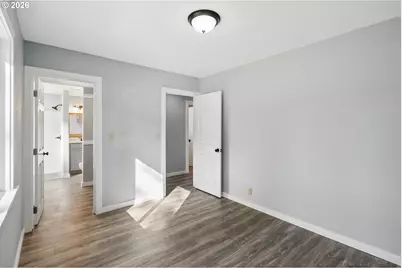 13207 SE Raymond St, Portland, OR 97236 - Photo 20