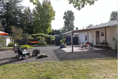 627 NW 16th St, McMinnville, OR 97128 - Photo 14