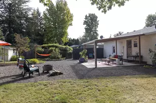 627 NW 16th St, McMinnville, OR 97128 - Photo 14