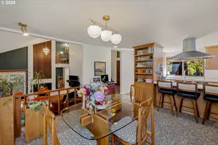 875 SE 25th St, Gresham, OR 97080 - Photo 12