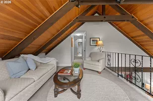 17965 Lake Haven Dr, Lake Oswego, OR 97035 - Photo 34