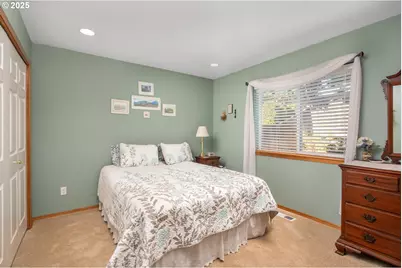 12719 SW Bexley Ln, Tigard, OR 97224 - Photo 22