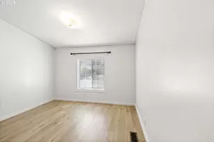 1035 Cedar Hill Ct, Salem, OR 97306 - Photo 22