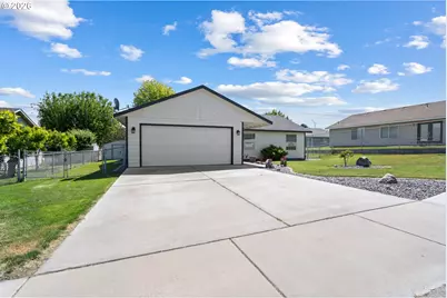 317 SW 13th Pl, Hermiston, OR 97838 - Photo 1