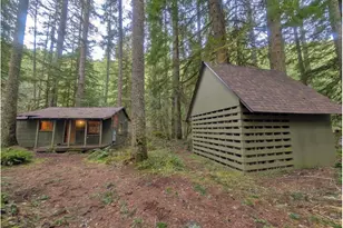 75106 E Road 28B, Rhododendron, OR 97049 - Photo 4