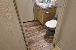 386 La Casa St, Eugene, OR 97402 - Photo 18