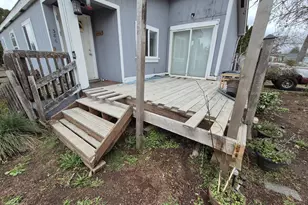 386 La Casa St, Eugene, OR 97402 - Photo 1