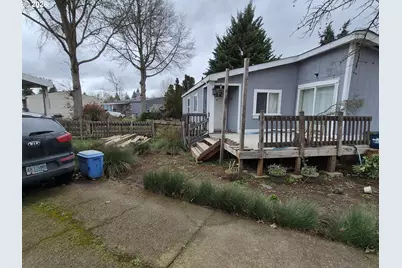 386 La Casa St, Eugene, OR 97402 - Photo 8