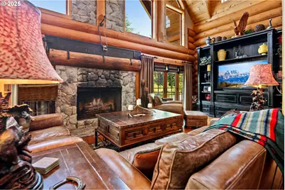 89790 E Morrison Ln, Government Camp, OR 97028 - Photo 12