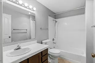 4000 Carman Dr, Lake Oswego, OR 97035 - Photo 12