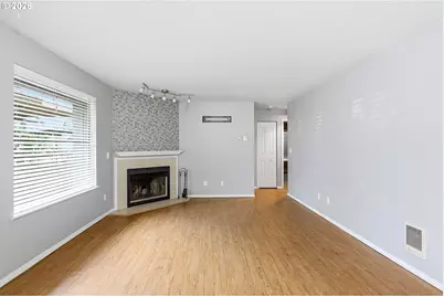 4000 Carman Dr #71, Lake Oswego, OR 97035 - Photo 8