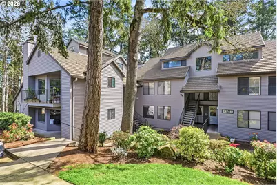 4000 Carman Dr #71, Lake Oswego, OR 97035 - Photo 1