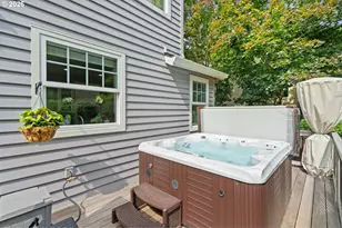 9223 NW Finzer Ct, Portland, OR 97229 - Photo 40