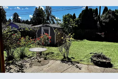 1307 NE 190th Pl, Portland, OR 97230 - Photo 18